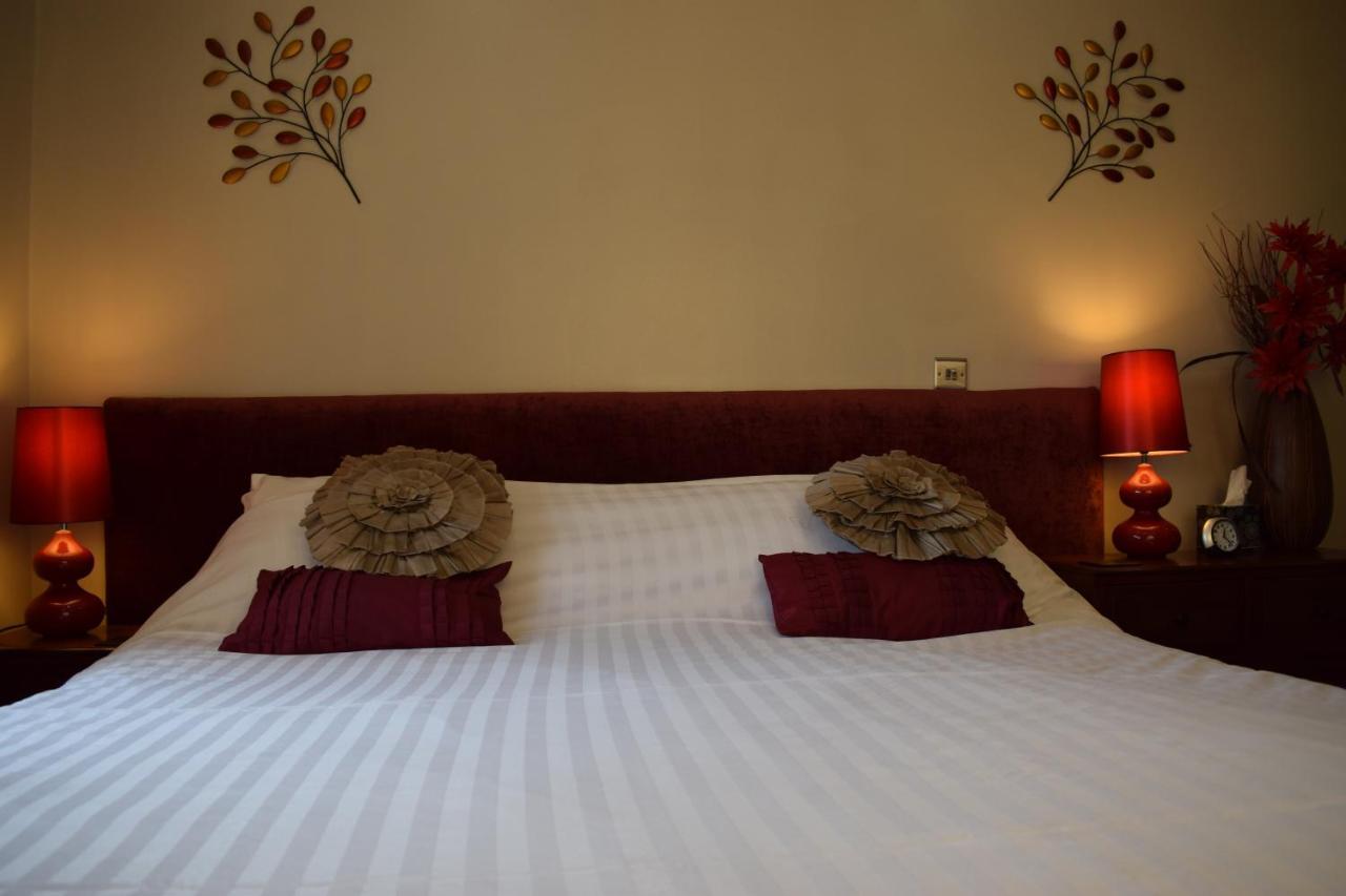 Castle Green Bed And Breakfast 애쉬본 외부 사진