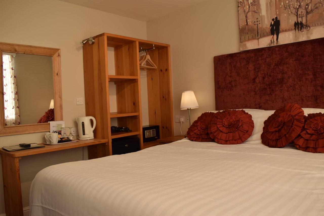 Castle Green Bed And Breakfast 애쉬본 외부 사진